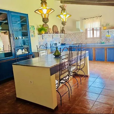 Venkovský dům Kalfajar